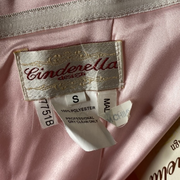 NWT CINDERELLA DESIGNS PINK STRAPLESS DRESS SIZE SMALL - Picture 7 of 11